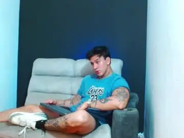 Chaturbate Sex Chat of justinfuller_31