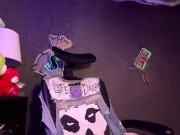 Chaturbate Live Sex Cam of lxrdhxkvgemvsterjuice