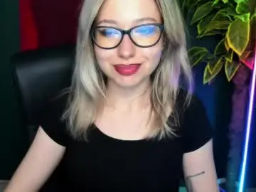 Chaturbate Free Porn Cam of heidi_pleasure