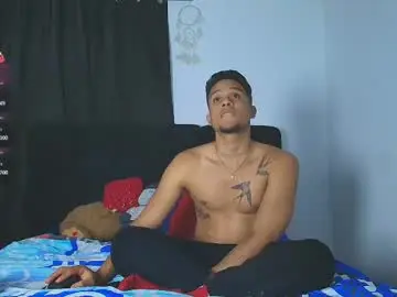 Chaturbate Live Sex of roy_barney