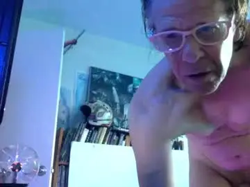 Chaturbate Live Sex Cam of bottomboo7