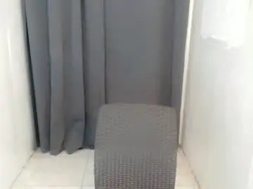 Chaturbate Sex Chat of lhara_cumming