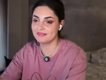 Chaturbate Watch Live Sex Cams of alliesynns