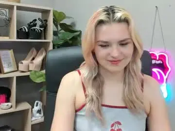Chaturbate Adult Video Chat of lilysweetxo