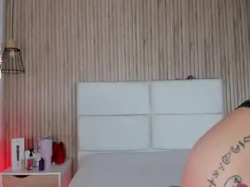 Chaturbate Live Sex of emilyalleen