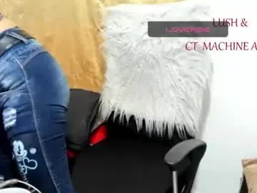 Chaturbate Best live sex cam show of sarah_sweett