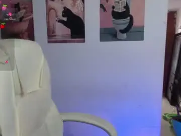 Chaturbate Sex Cam of aby_bae2