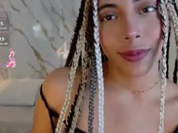 Chaturbate Live Sex Cam of miajones_blowjob