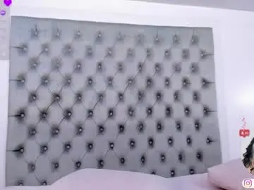 Chaturbate Live Sex of aria_paul