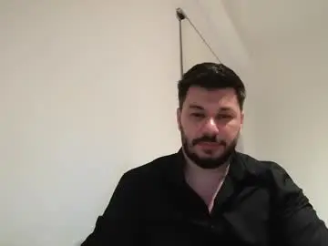 Chaturbate Live Sex Cam of chasingthevibe