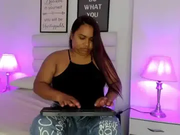 Chaturbate Sex Cam of julia_sanchez