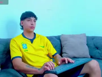 Chaturbate Best live sex cam show of kroywave