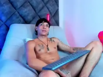 Chaturbate Live Sex Cam of kroywave