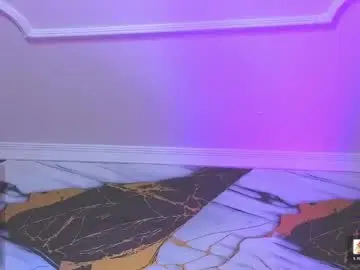 Chaturbate Live Sex Cam of dark_nina__