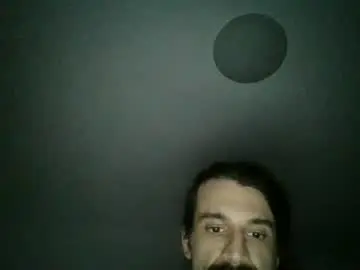 Chaturbate Free Porn Cam of bigjames_chicago