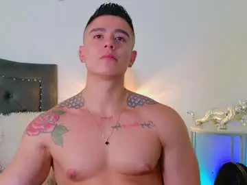 Chaturbate Watch Live Sex Cams of elian_craiggggg