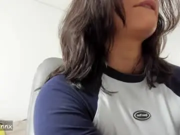 Chaturbate Free Porn Cam of martiiinaa_