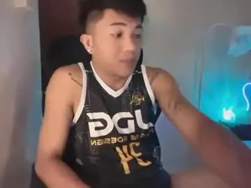 Chaturbate Adult Video Chat of shake_raytow34