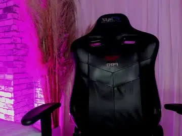 Chaturbate Free Porn Cam of chloesantana_