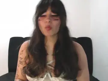 Chaturbate Free Live Porn of annacrow