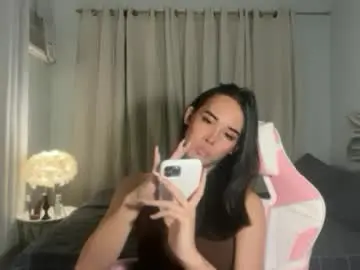 Chaturbate Watch Live Sex Cams of lovely_briana1