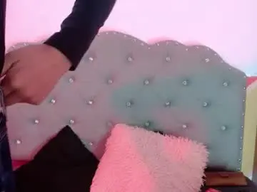 Chaturbate Watch Live Sex Cams of sofiaspring