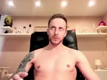 Chaturbate Live Sex Cam of chriscarrey