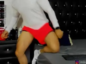 Chaturbate Watch Live Sex Cams of mikeblaree