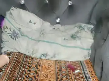 Chaturbate Sex Cam of mon_cherrie1_