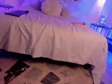 Chaturbate Best live sex cam show of lunaa_moonn