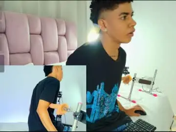 Chaturbate Live Sex Cam of nico_hunter_