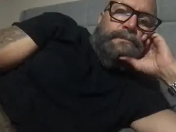 Chaturbate Live Porn of pleasesitonmycock