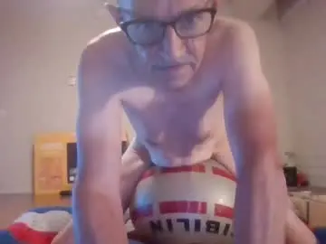 Chaturbate Free Porn Cam of badgersfan