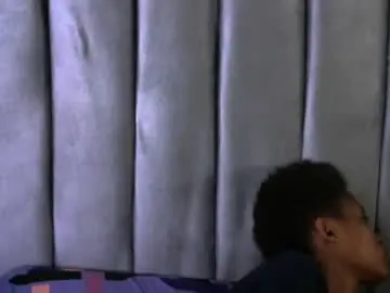 Chaturbate Live Sex Cam of sweet_freaky