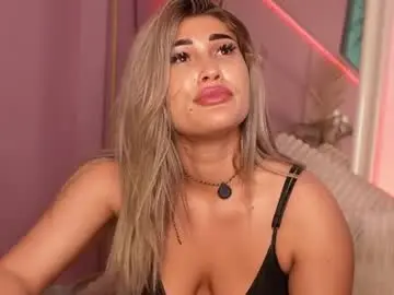 Chaturbate Adult Video Chat of bettyvelvet
