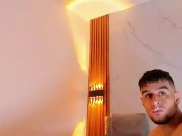 Chaturbate Best live sex cam show of dave_moretti