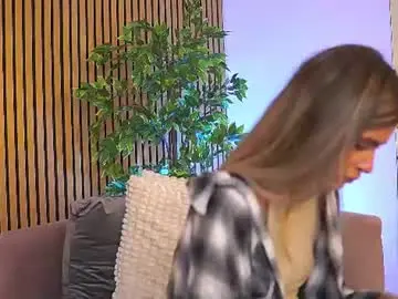 Chaturbate Sex Chat of avrillcyrux