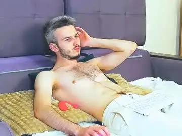 Chaturbate Nude Webcam of magic_storms