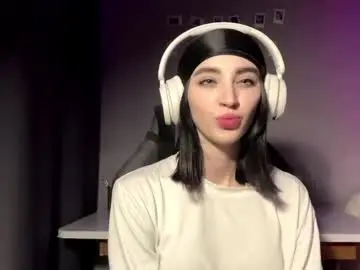 Chaturbate Free Porn Cam of elinorashfield