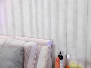 Chaturbate Live Sex Cam of enyel_miller