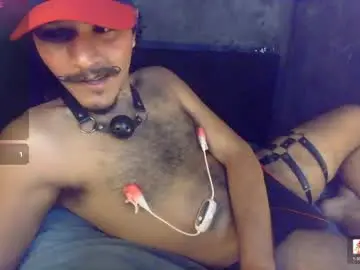 Chaturbate Live Porn of diemond_latinx98