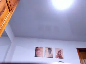 Chaturbate Watch Live Sex Cams of madison_rosee1