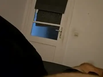 Chaturbate Live Sex of solobigboy11