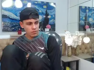 Chaturbate Free Porn Cam of ethanx18