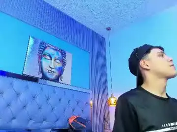 Chaturbate Live Porn of ethanx18