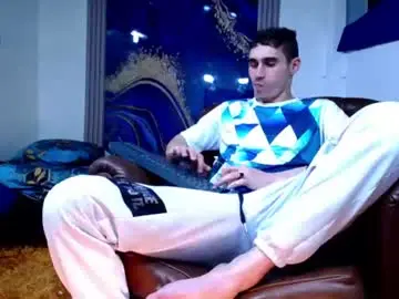 Chaturbate Adult Webcam of skyler_wild