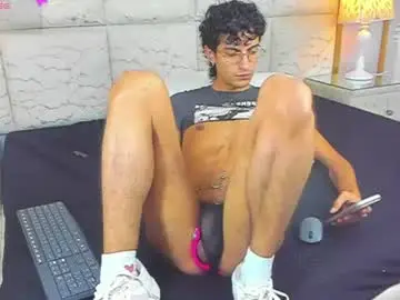 Chaturbate Nude Webcam of axelrushh