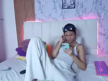 Chaturbate Live Sex Cam of azul_horny