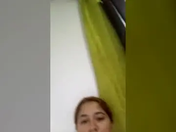 Chaturbate Live Porn of squirtkat25