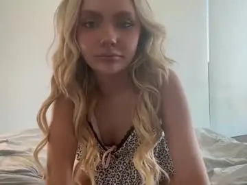 Chaturbate Nude Webcam of chloeparkerr07
